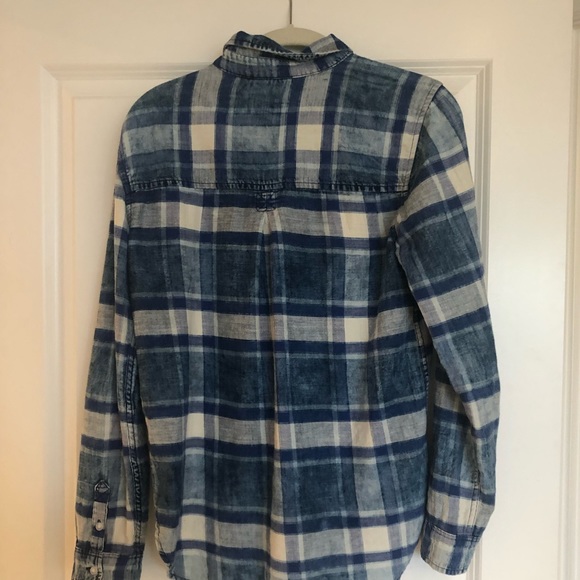 American Eagle super soft flannel - Picture 2 of 5